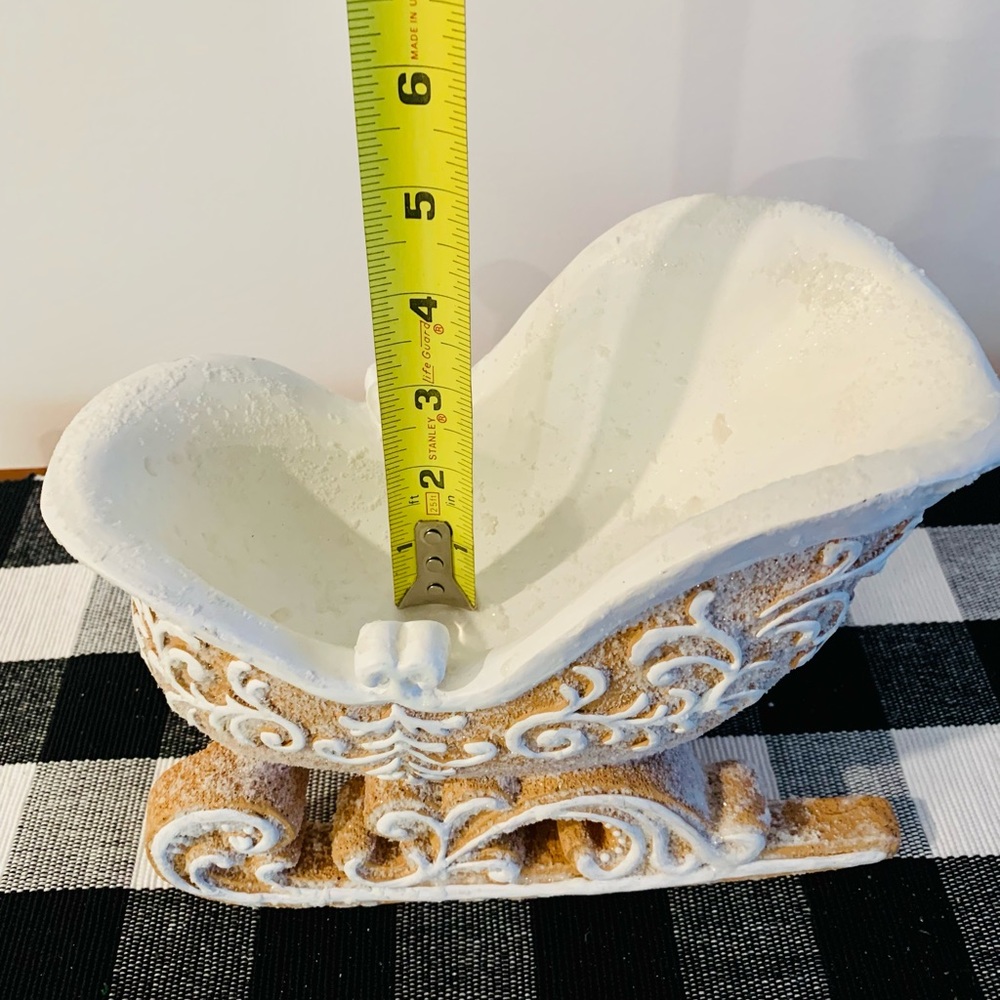 VHTF Gingerbread Sleigh Centerpiece - Picture 7 of 11